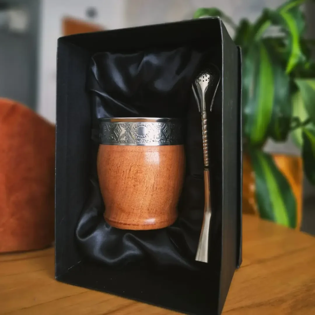 Mate MatesJM en caja con bombilla